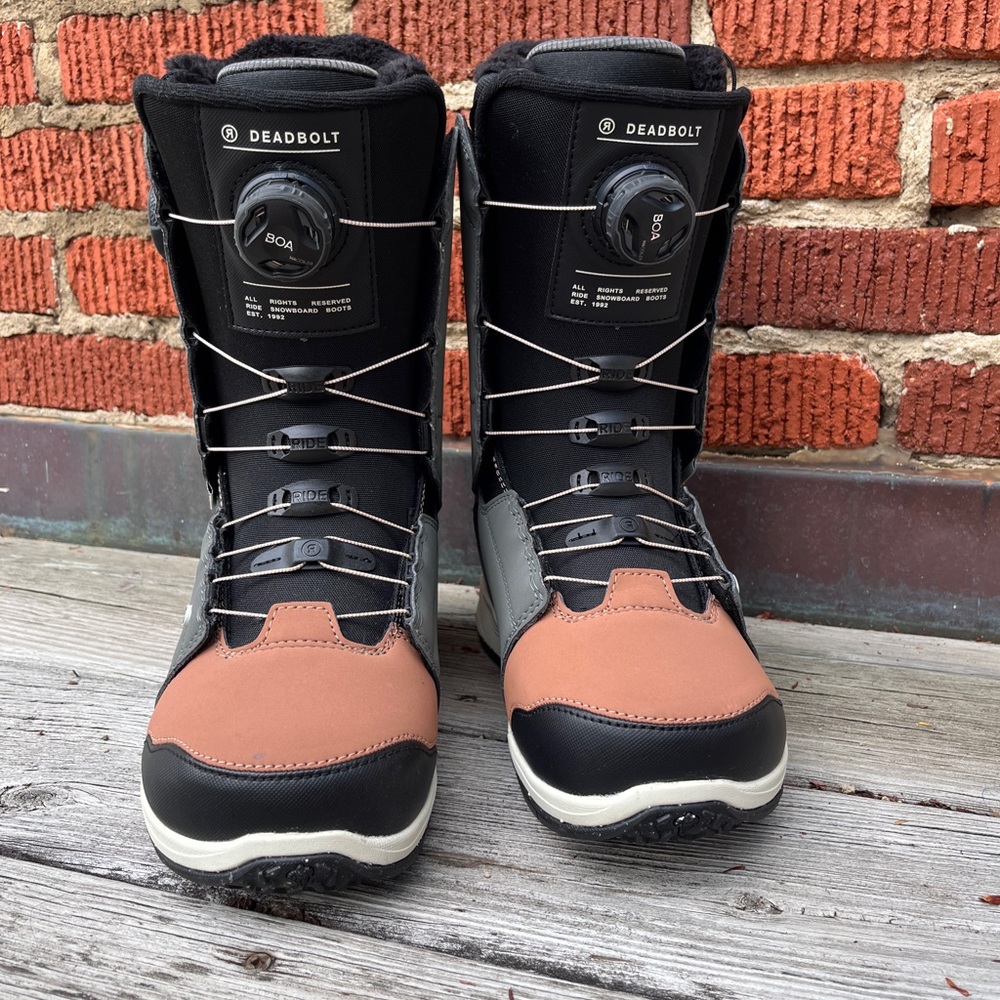 RIDE DEADBOLT ZONAL Snowboard Boots NWOT